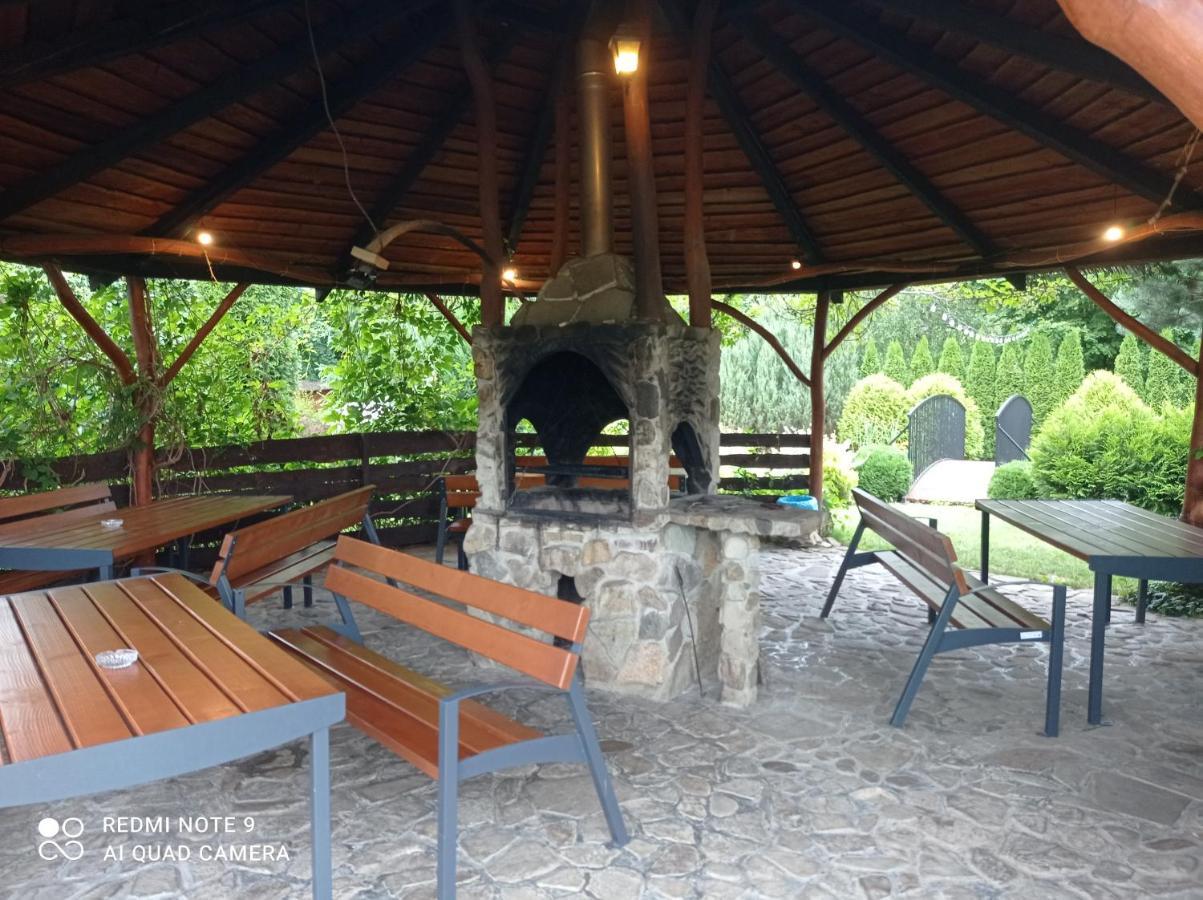 Hotel Osrodek Wczasowy "Wczasy Pod Grusza" Biecz Exterior foto